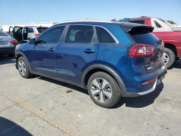 KNDCC3LC2K5275354 2019 KIA NIRO - Image 2