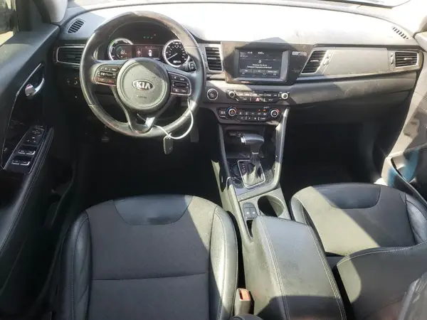 KNDCC3LC2K5275354 2019 KIA NIRO - Image 8