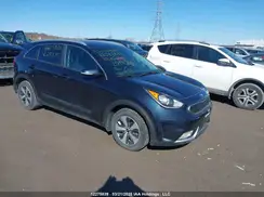 KNDCC3LC2K5299685 2019 KIA NIRO