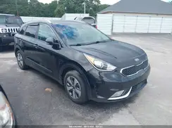 KNDCC3LC2K5303556 2019 KIA NIRO