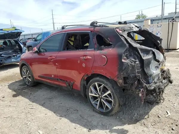 KNDCC3LC2M5472818 2021 KIA NIRO - Image 2