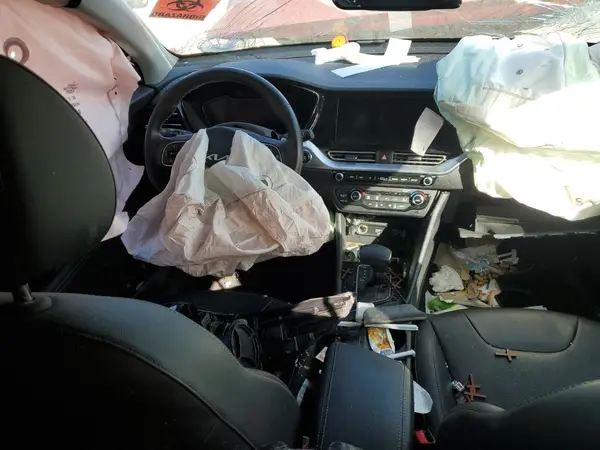 KNDCC3LC2N5546594 2022 KIA NIRO - Image 8