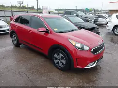 KNDCC3LC3H5064141 2017 KIA NIRO