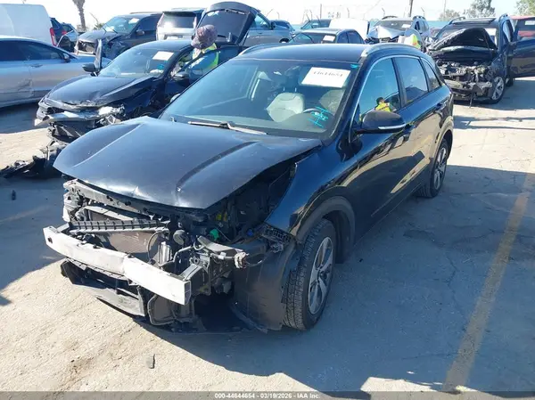 KNDCC3LC3H5071610 2017 KIA NIRO - Image 2