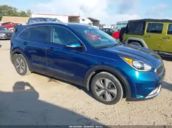 KNDCC3LC3H5071946 2017 KIA NIRO