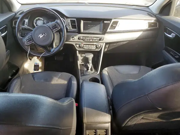 KNDCC3LC3H5086995 2017 KIA NIRO - Image 8