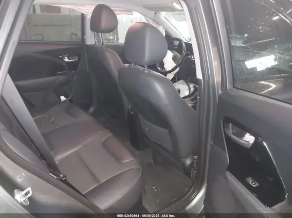 KNDCC3LC3H5089752 2017 KIA NIRO - Image 8