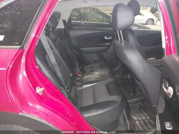 KNDCC3LC3J5114641 2018 KIA NIRO - Image 8