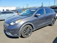 KNDCC3LC3J5140771 2018 KIA NIRO