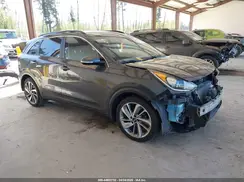 KNDCC3LC3J5149521 2018 KIA NIRO
