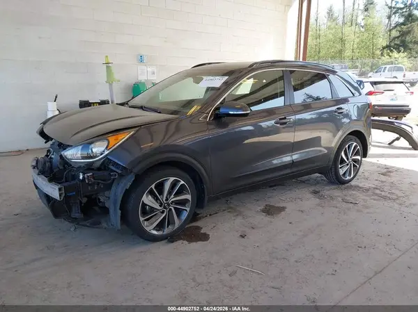 KNDCC3LC3J5149521 2018 KIA NIRO - Image 2