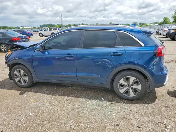 KNDCC3LC3J5213007 2018 KIA NIRO - Image 2