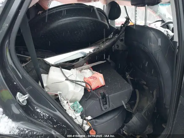 KNDCC3LC3K5257882 2019 KIA NIRO - Image 8