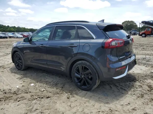 KNDCC3LC3K5262421 2019 KIA NIRO - Image 2