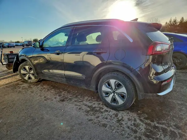 KNDCC3LC3K5273533 2019 KIA NIRO - Image 2