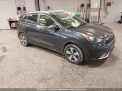 KNDCC3LC3K5276190 2019 KIA NIRO
