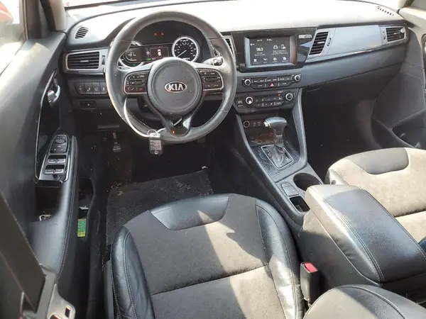 KNDCC3LC3K5349400 2019 KIA NIRO - Image 8