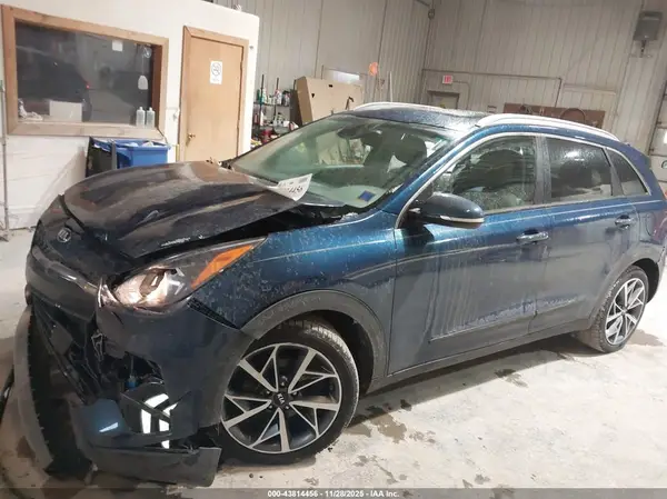 KNDCC3LC3L5426218 2020 KIA NIRO - Image 2