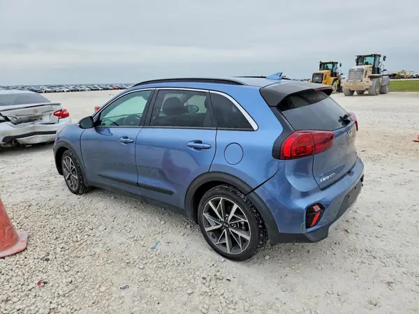 KNDCC3LC3M5468230 2021 KIA NIRO - Image 2