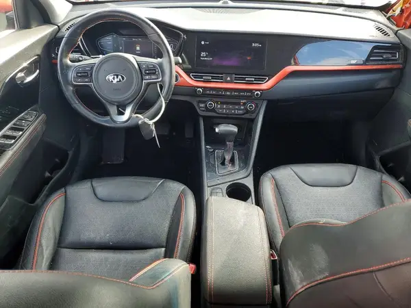 KNDCC3LC3M5476926 2021 KIA NIRO - Image 8