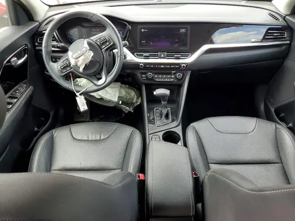 KNDCC3LC3N5494683 2022 KIA NIRO - Image 8