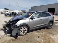 KNDCC3LC3N5547124 2022 KIA NIRO