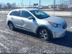 KNDCC3LC4H5043217 2017 KIA NIRO