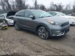 KNDCC3LC4H5044304 2017 KIA NIRO