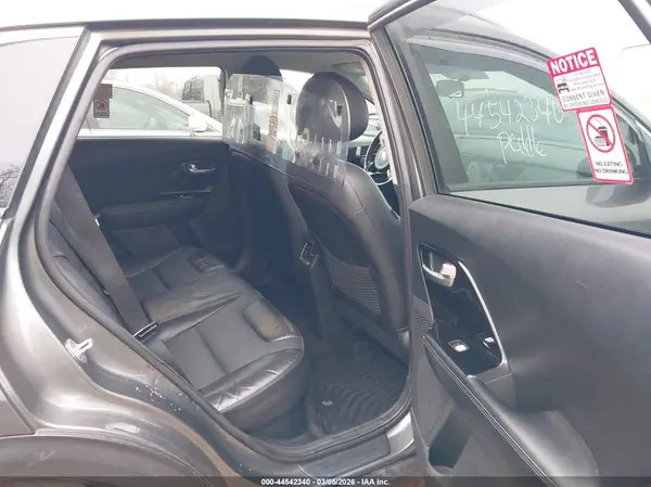 KNDCC3LC4H5044304 2017 KIA NIRO - Image 8