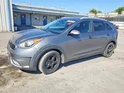 KNDCC3LC4H5053374 2017 KIA NIRO