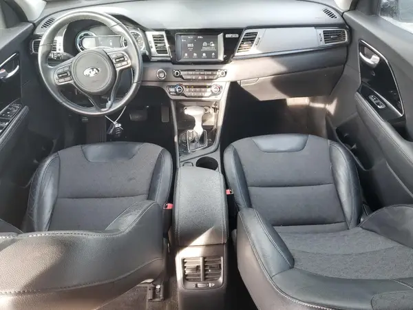 KNDCC3LC4H5061071 2017 KIA NIRO - Image 8