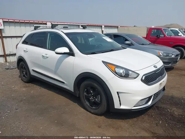 KNDCC3LC4H5061183 2017 KIA NIRO - Image 1