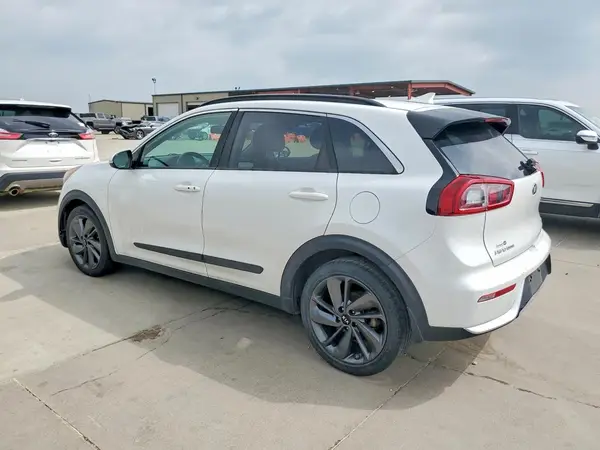 KNDCC3LC4H5063659 2017 KIA NIRO - Image 2