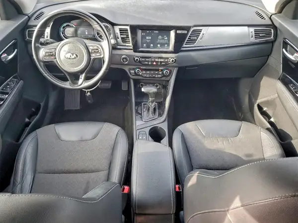 KNDCC3LC4H5067601 2017 KIA NIRO - Image 8