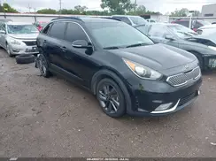 KNDCC3LC4H5076539 2017 KIA NIRO
