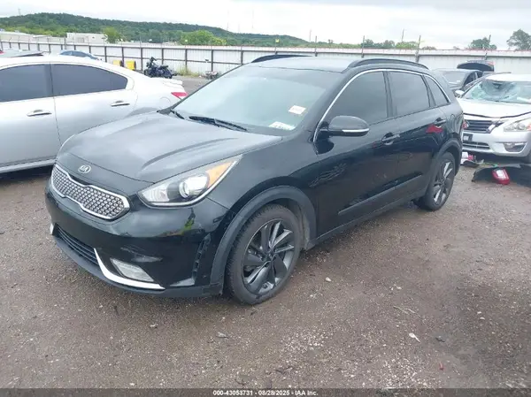 KNDCC3LC4H5076539 2017 KIA NIRO - Image 2