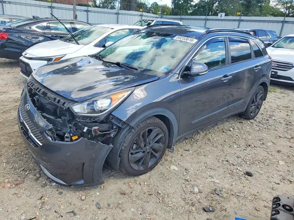KNDCC3LC4J5140715 2018 KIA NIRO - Image 1