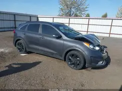 KNDCC3LC4J5145574 2018 KIA NIRO