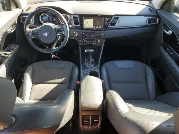 KNDCC3LC4J5187565 2018 KIA NIRO - Image 8