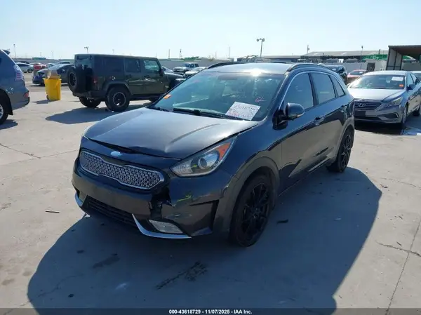 KNDCC3LC4J5187582 2018 KIA NIRO - Image 2