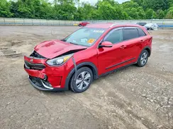 KNDCC3LC4K5220260 2019 KIA NIRO