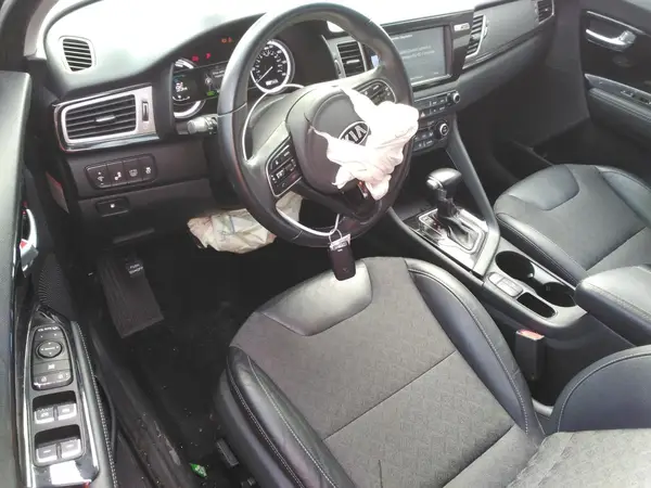 KNDCC3LC4K5222283 2019 KIA NIRO - Image 8