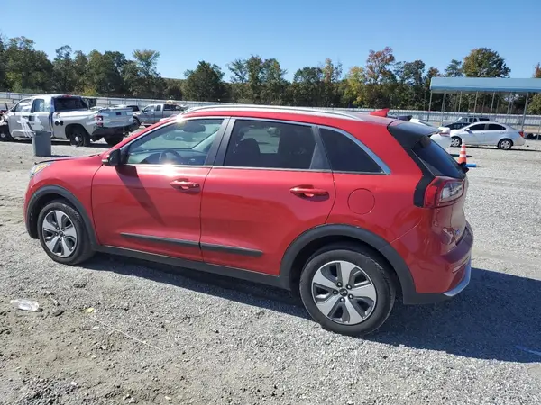 KNDCC3LC4K5224728 2019 KIA NIRO - Image 2