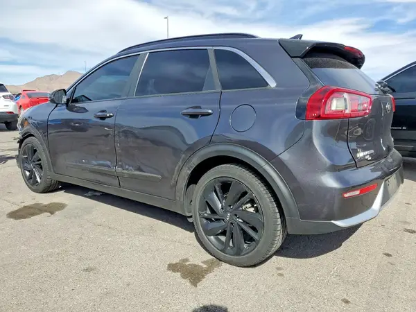 KNDCC3LC4K5259575 2019 KIA NIRO - Image 2