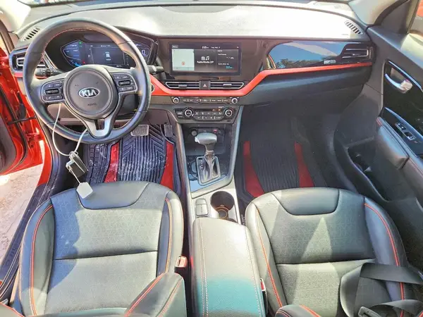KNDCC3LC4L5393701 2020 KIA NIRO - Image 8