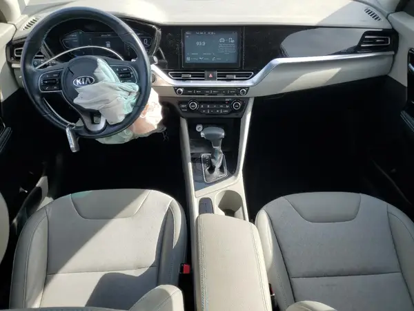 KNDCC3LC4L5435557 2020 KIA NIRO - Image 8