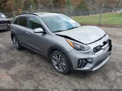KNDCC3LC4N5522135 2022 KIA NIRO