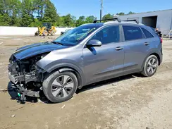 KNDCC3LC5H5049544 2017 KIA NIRO