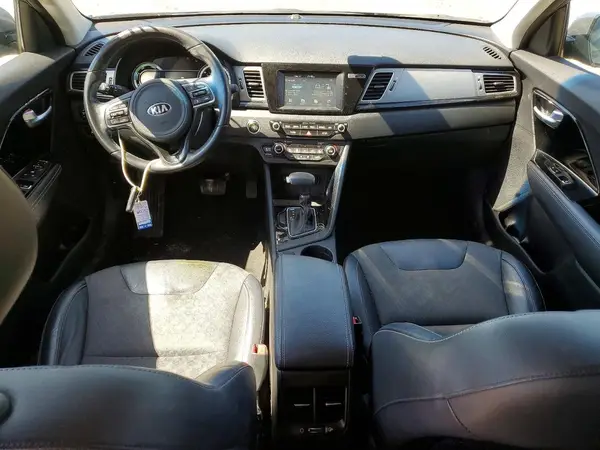 KNDCC3LC5H5049544 2017 KIA NIRO - Image 8