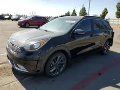 KNDCC3LC5H5050323 2017 KIA NIRO
